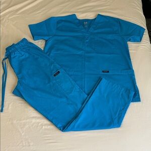 Dagacci Medical Women Scrubs Set